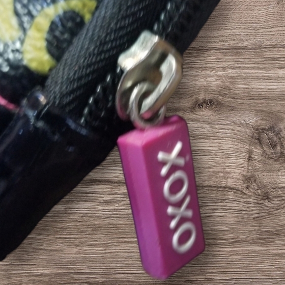 XOXO ACCESSORIES MULTICOLORED LAPTOP CASE - Picture 5 of 7